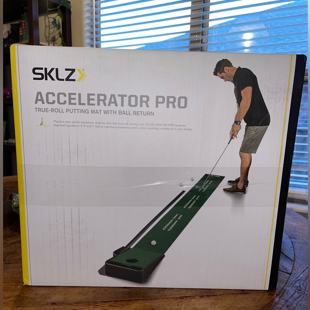 Indoor Putting Green